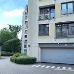 Apartment 55 M2 12 Minutes To The Center