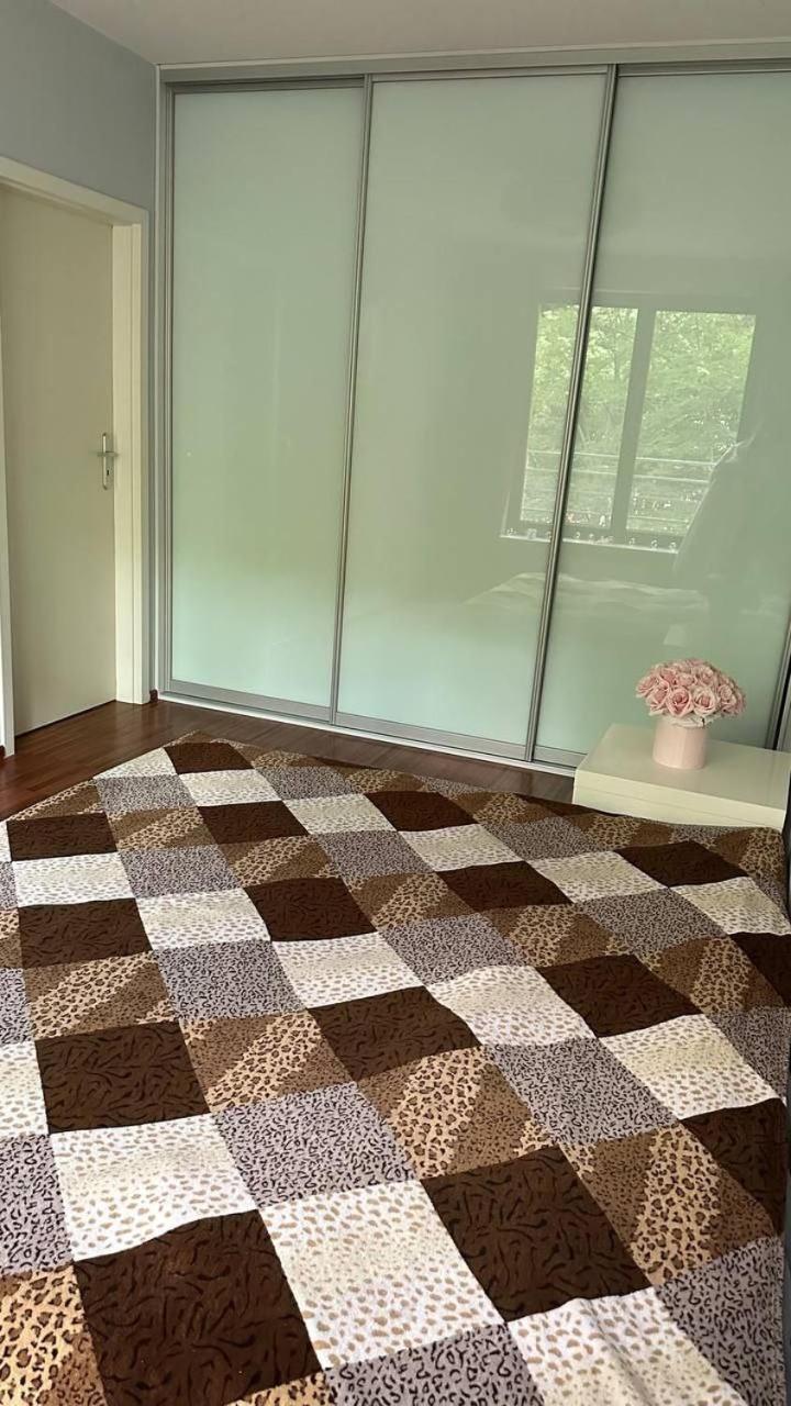 55 M2 12 Minutes To The Center Warszawa